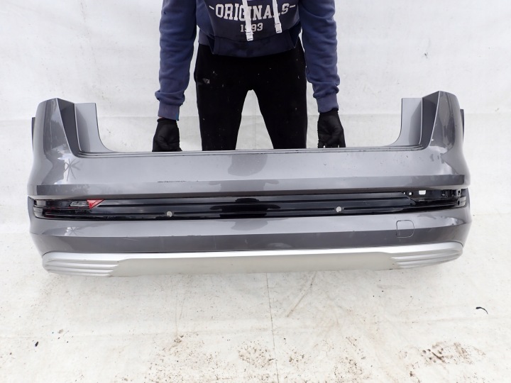 AUDI E-TRON 4KE 18-> Stoßstange heck hinten PDC