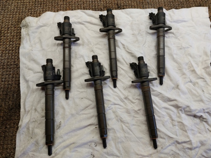 Einspritzdüse Einspritzdüse Pumpe-Düse-Einheit RANGE ROVER SPORT L494 3.0 D