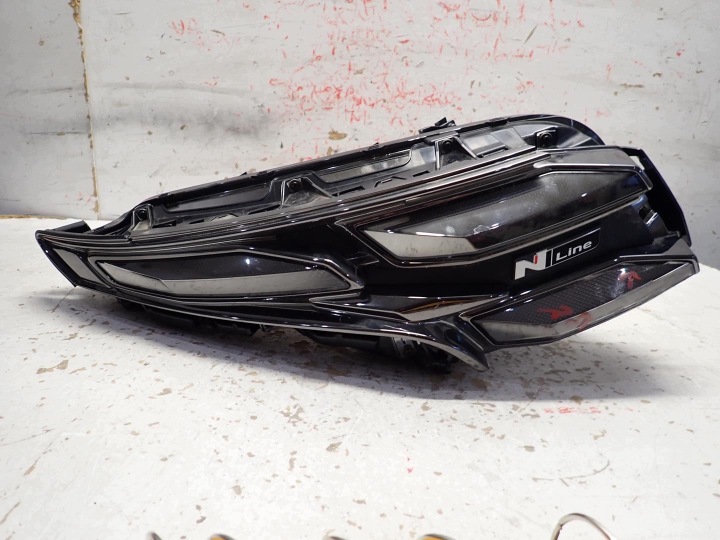 lámpa eleje jobb HYUNDAI TUCSON IV LIFT 2024- N-LINE FULL LED 92208-N7990