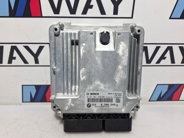 BMW F01 F10 F30 F32 F15 F16 F25 F26 computer Centralina Motore N57 8586540