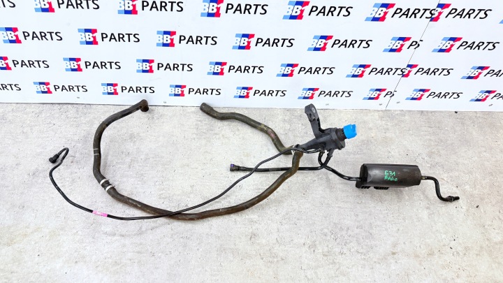 BMW G31 WLEW Schläuche Behälter SCR ADBLUE KOMBI 7391943 1300768