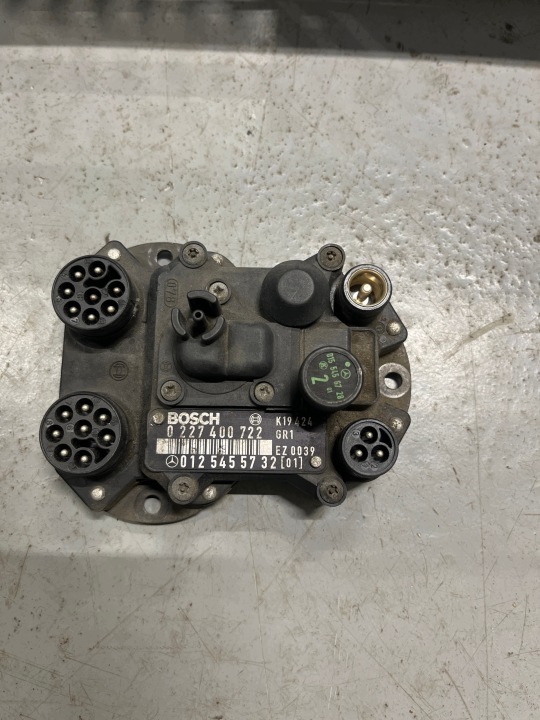MERCEDES R129 SL129 SL 500 control unit module ZAPLONU of the engine 0125455732