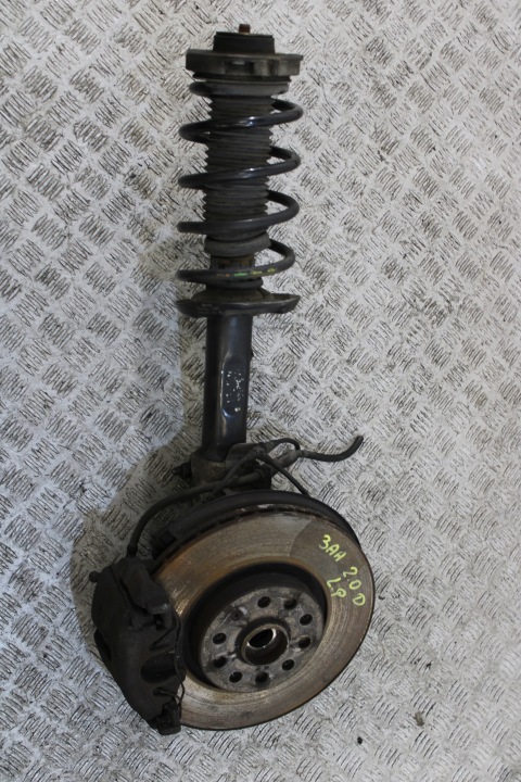 achsschenkel radnabe radlager mcpherson stoßdämpfer links vorne VW PASSAT B7 3AA
