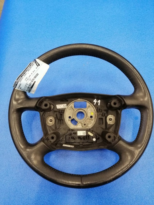 lenkrad CZTERORAMIENNA AUDI A3 2002R