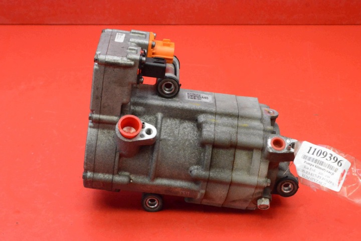 kompresor pumpa klimatizaci 977E1-CV400 KIA EV6 GT 77.4 kWh 584 KM 21-24