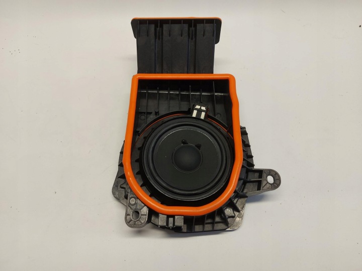 BMW iX1 X1 U11 speaker basowy niskotonowy right 9878330