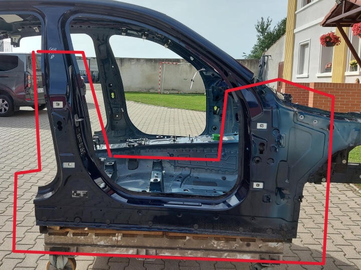 BMW G02 X4 M40i seuil cache- a b moyenne coin piece droit avant
