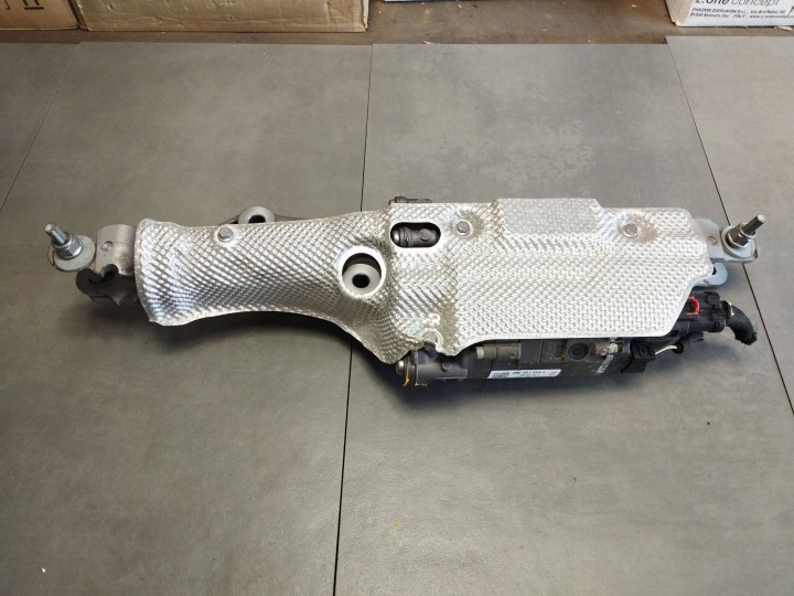 Audi A6 Allroad C8 2022 control axis SKRETNA rear part 4N0501055L