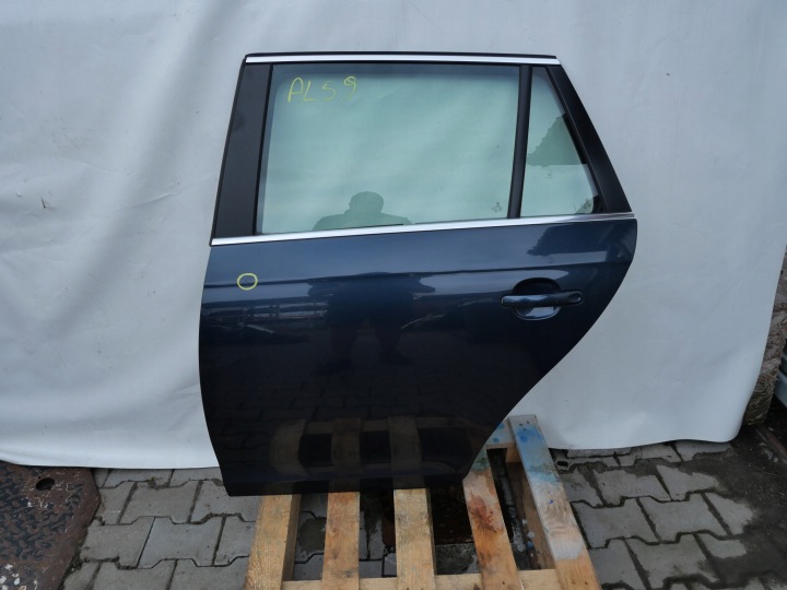 VW GOLF VI ajtó bal far