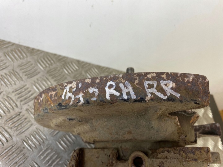 2016 Subaru Outback (BS) Rear wheel hub 12