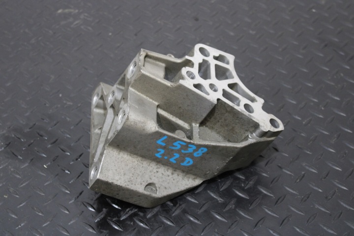 holder holder of the engine LAND ROVER EVOQUE L538 9682877580