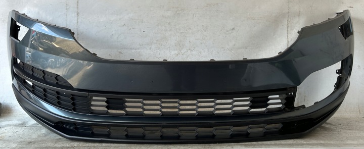 PARE CHOC AVANT AVANT SKODA KAROQ 17