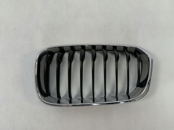 Grill salberk Nieren Grill links BMW 1 und F20 F21 FL Lift 16r 7371687 04.26