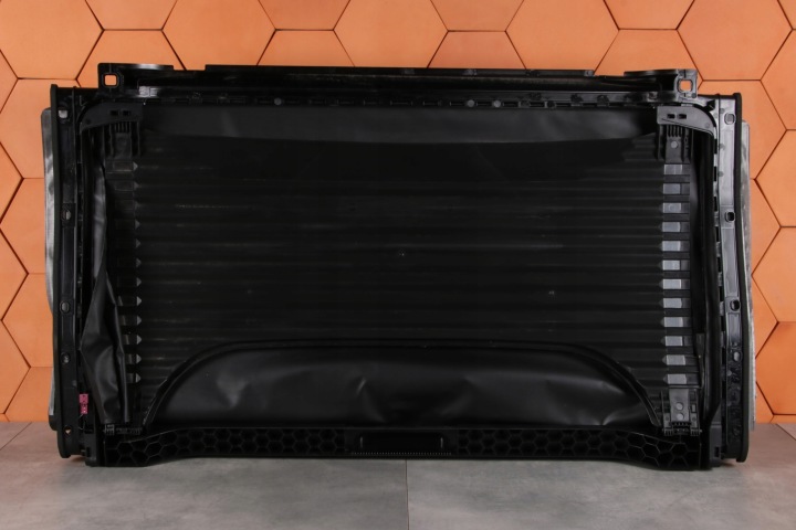 BMW 4 G23 M4 G83 POJEMNIK KOMORA na strecha SKLADANY CABRIO 7490641