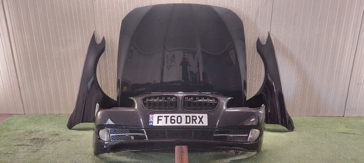 blatník levý předek BMW 5 F10 F11 10-17 LAK: 668