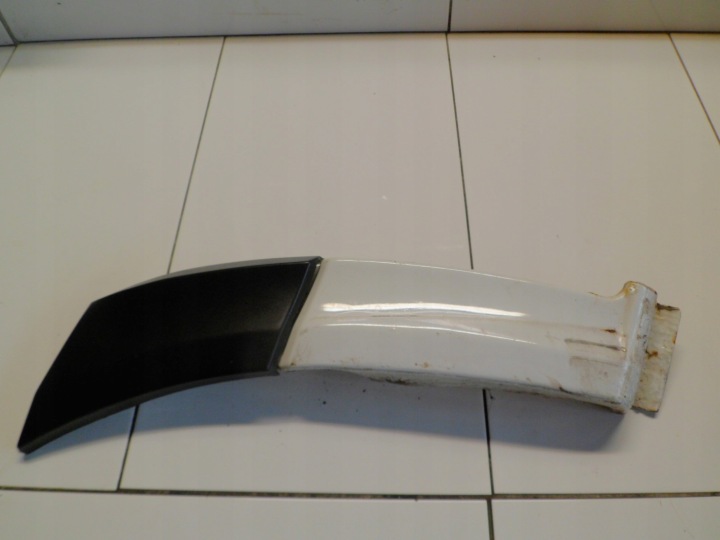 MERCEDES SPRINTER W906 moulding clutch of a fender front left BIALA