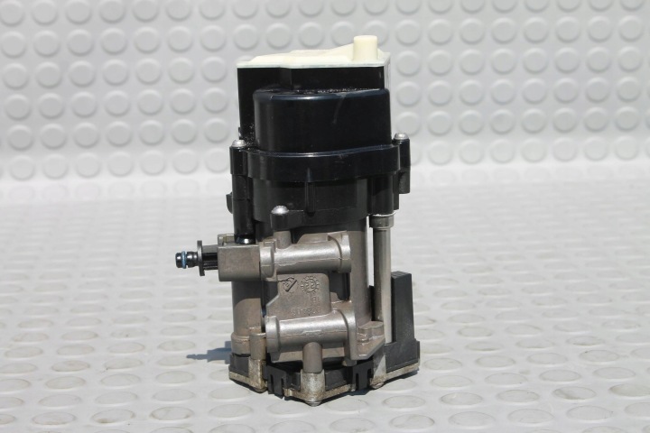 HYBRID 20-23 13