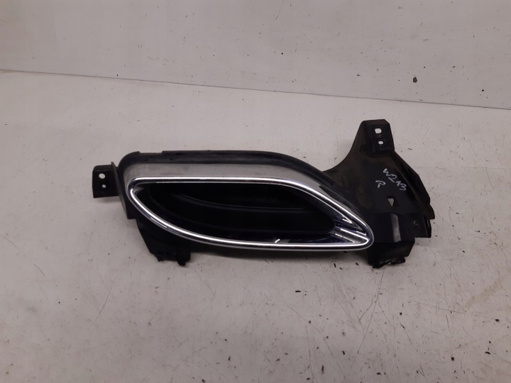 TERMINALE dello scarico Destra posteriore 2138855201 Mercedes W213 AMG