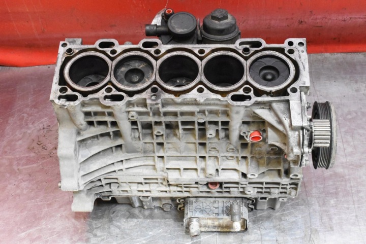 BLOK DOL Motore D5244T VOLVO S60 1 e 2.4 D D5 163 KM 00-04