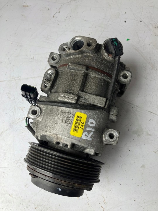 compressor of the air conditioning KIA RIO 1.0 T-GDI 1E3SE-17100