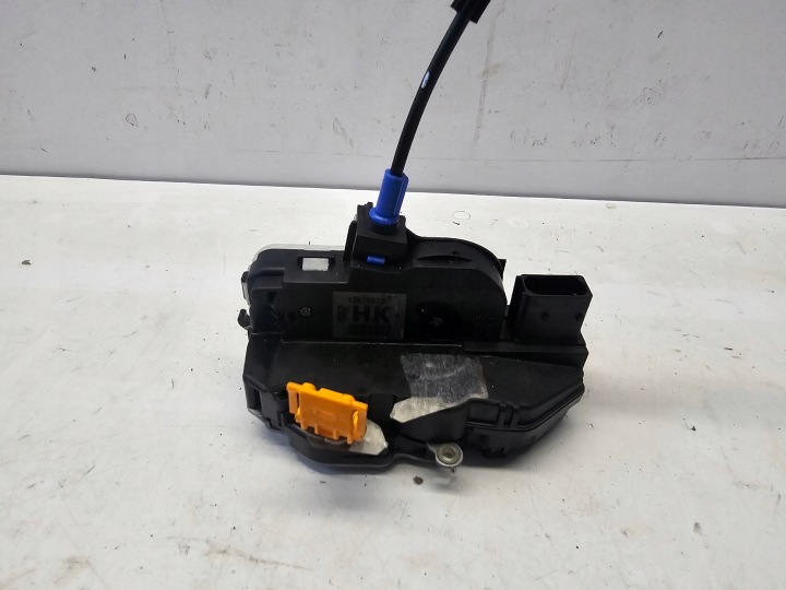 OPEL MOKKA X lock door left front front EUROPA HK 5 PIN