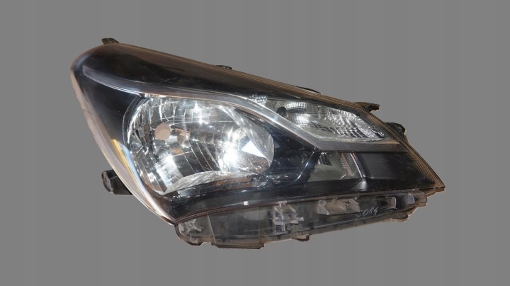head lights TOYOTA YARIS III LIFT 81170-0D196 0D-196