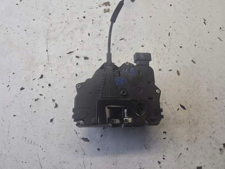 OPEL MERIVA B lock door right front front 13258274 EH 6PIN EUROPA