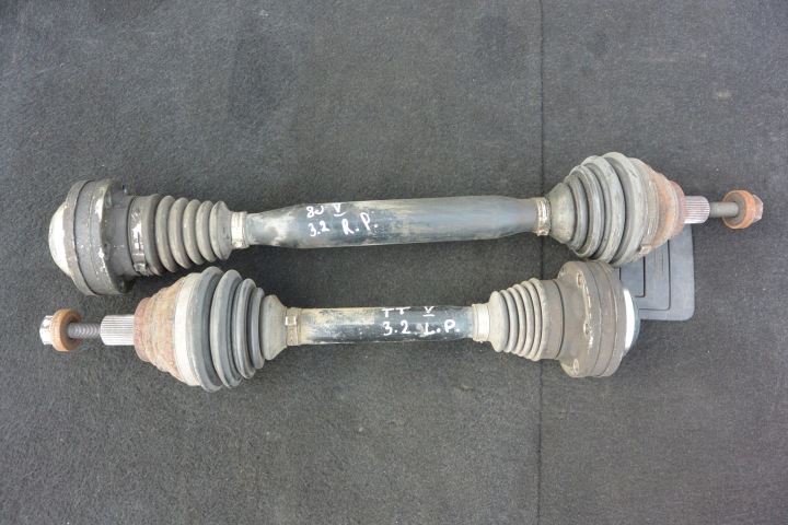 semi-axis right left front AUDI TT 8J 3.2 FSI QUATTRO