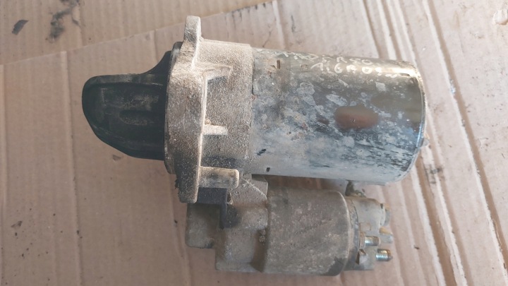 štartér Mini COOPER One R50 R53 1.6 1,4 01-06 R. 0001106019