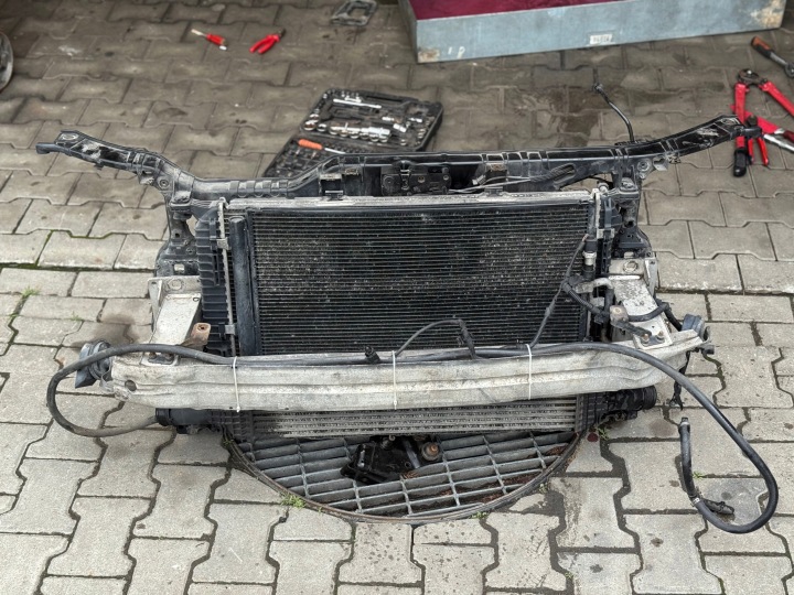 Schlossträger komplet AUDI A4 B8 8K0 2.0D träger Kühler Versteifung