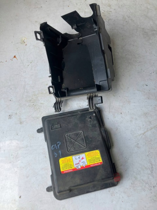 Gehäuse des Sicherungskastens C4 PICASSO II PEUGEOT 308 T9 9804681780 #31