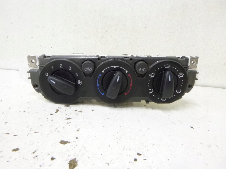 Panel klimatizaci klími Ford Focus II 2006r. 3M5T-1998-AD
