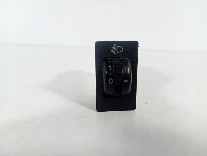 Toyota Avensis T25 00-06 Interrupteur Bouton REGULACJA Lumières 8415205051