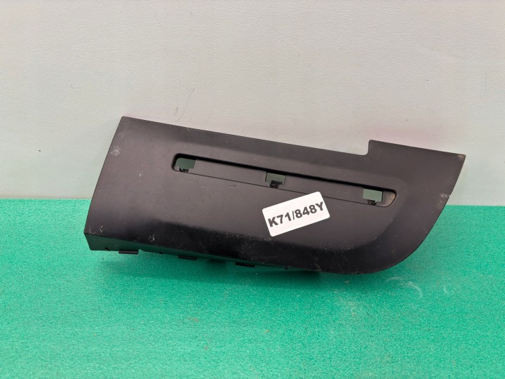 PEUGEOT 2008 moulding of a bumper left front cap 9806545177 K71/848Y