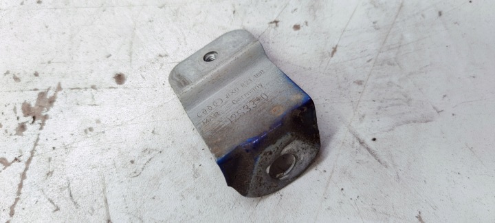 bracket console of a fender right AUDI A1 8X0821168