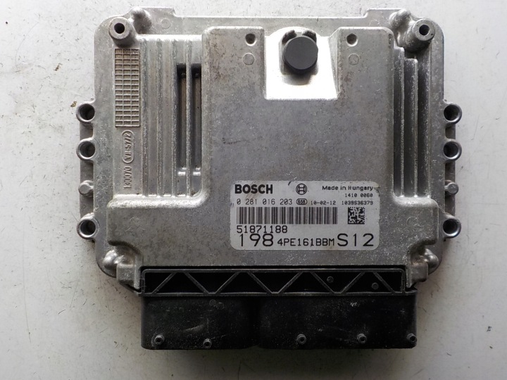 FIAT BRAVO II Computer Bedienteil 0281016203 51871188
