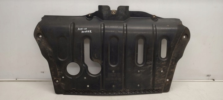 cover below engine of the engine cover pampers Dacia Duster 1,2 TCE