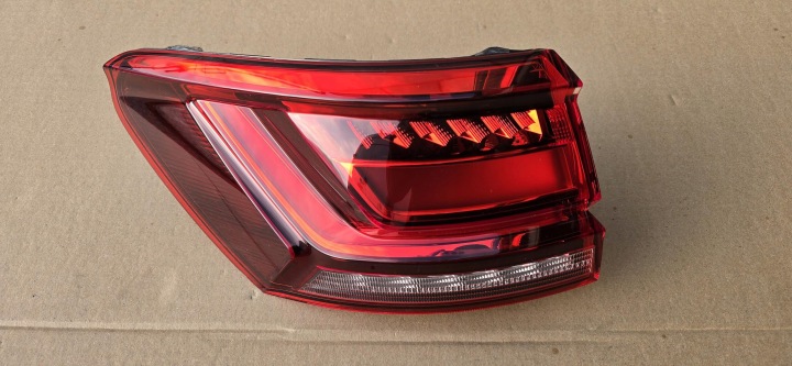 light left rear rear part VW TOUAREG III 760945095A