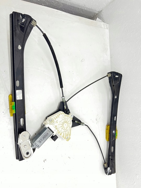 lehúzó ablak bal eleje VW PASSAT B8 3G0837461B Sedan/limuzin