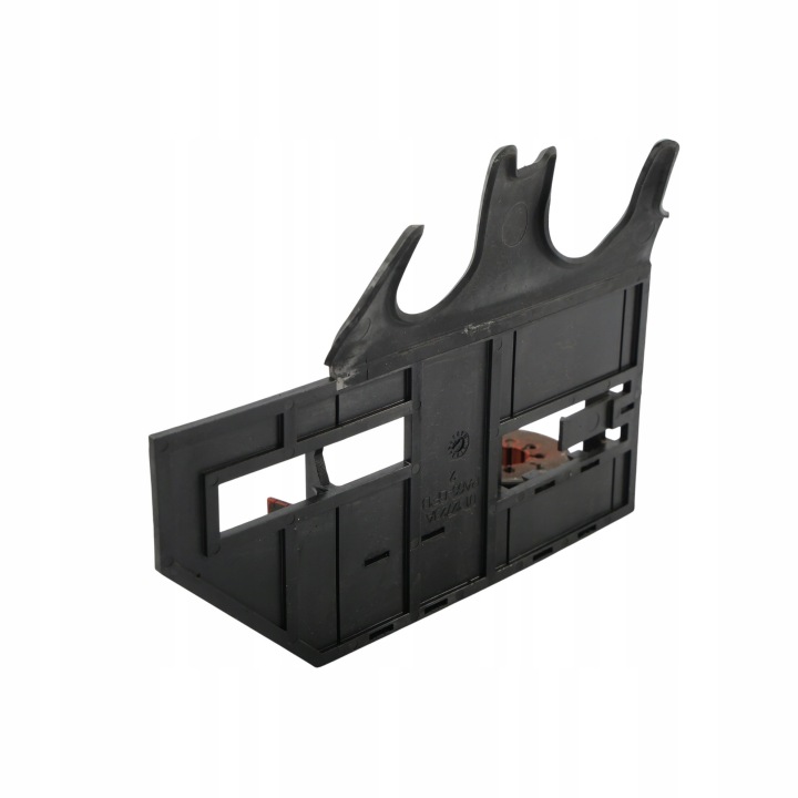BMW F01 F02 F10 F11 F12 Pipe clamp bracket 7586898 12