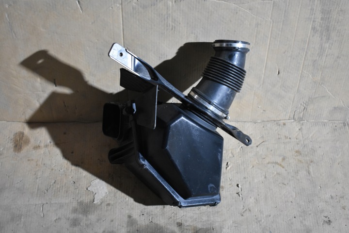 IDEALNA SCATOLA FILTRO sinistra BMW F90 F91 F92 F93 1