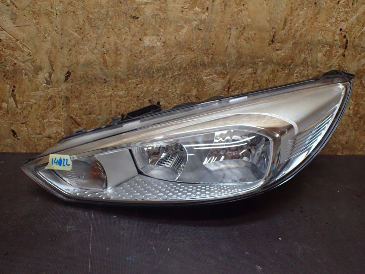 FEUX PHARE AVANT GAUCHE FORD FOCUS MK3 LIFT 14