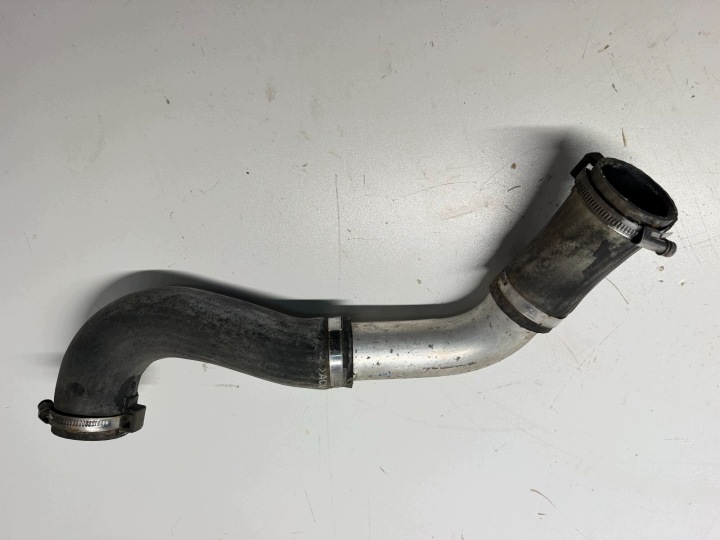 Conduit pieces tuyaux Intercooler Inférieur HYUNDAI TUCSON II 2.0 CRDI D4HA