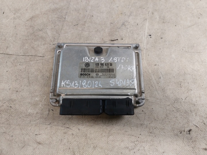 Bedienteil Computer DES MOTORS SEAT IBIZA III 130KM