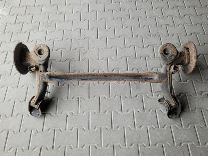 Achsträger heck hinten schenkel heck SSANGYONG TIVOLI XLV 1.6 D e-XDi