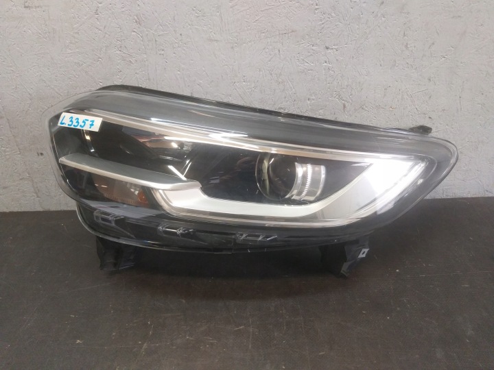 Feux phare Avant Gauche RENAULT KADJAR Lentille 260605720R