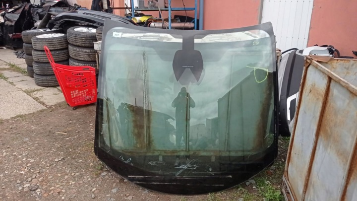 prozor željezna prednji dio RENAULT SCENIC IV 2016 ROK original STAN B.DOBRY