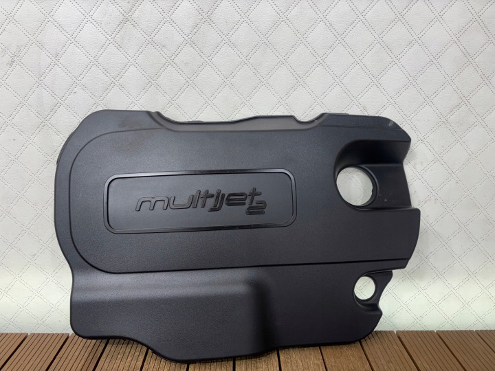 FIAT TIPO II 15-21 1.6 M-JET cover for engine cover 55271289 OE
