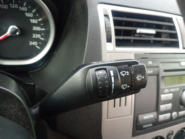 přepínač světel ZESPOLONY volantu Ford C-MAX 1 a FL 08-11 1.6 TDCI