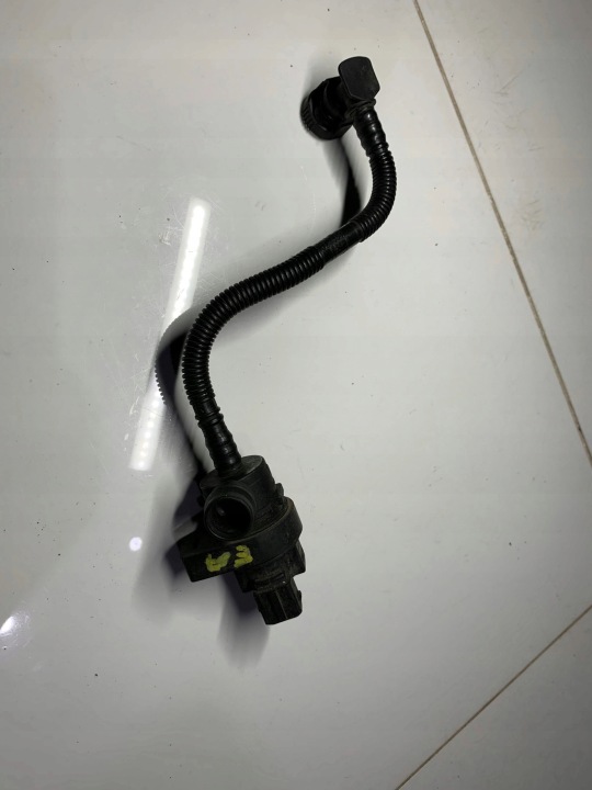 Vanne à vide 7512582 BMW E87 E90 E91 E92 E93